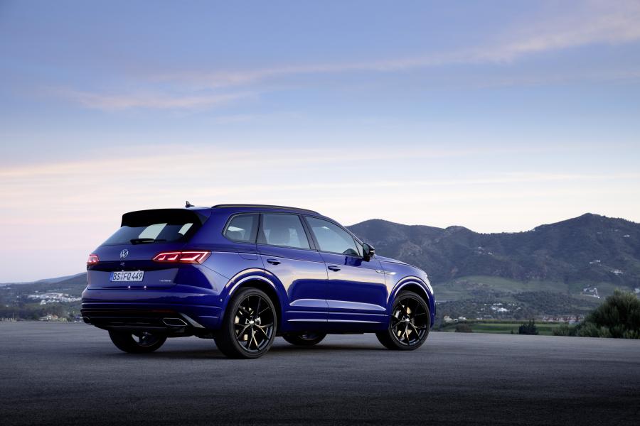  Volkswagen Touareg R 2020 года  (WW) (фото 46 из 61)